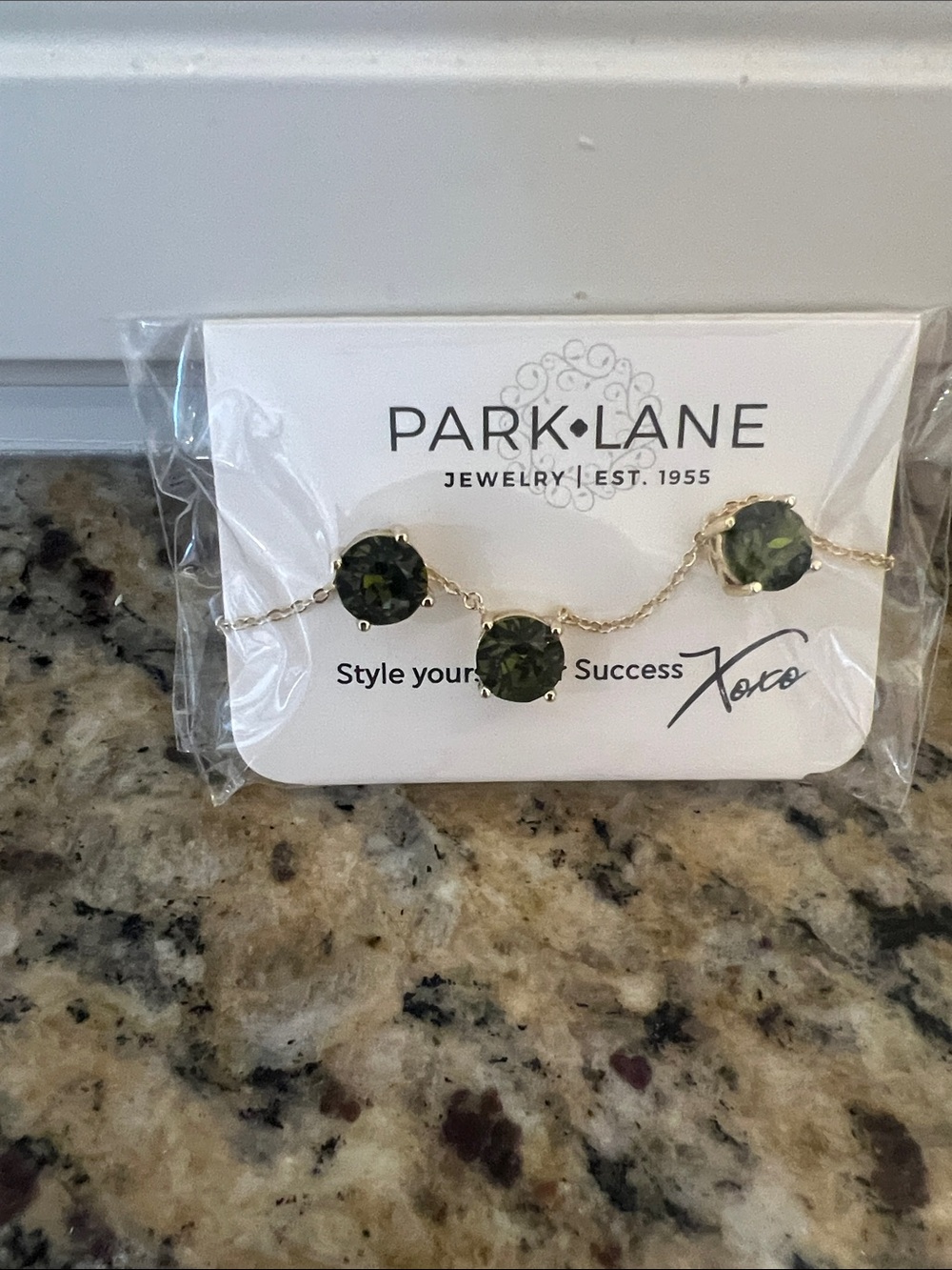 Park Lane Green Crystal Necklace & Earrings Set – New